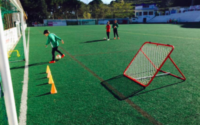 Com treballen els porters al Club de Futbol Alella?