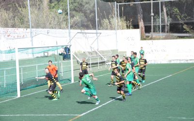 Derbi per enganxar-se al play-off d’ascens