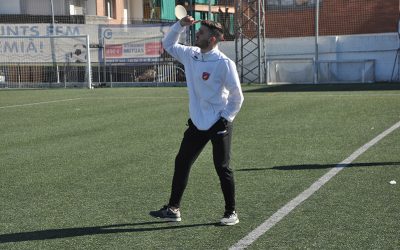 El nostre Toni Larrosa marxa a jugar a l’Izarra navarrès