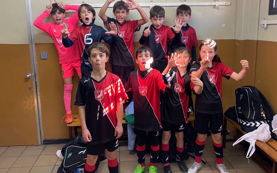 Festival ofensiu del Benjamí S10 ‘A’ i remuntada de caràcter del Juvenil del CF Alella